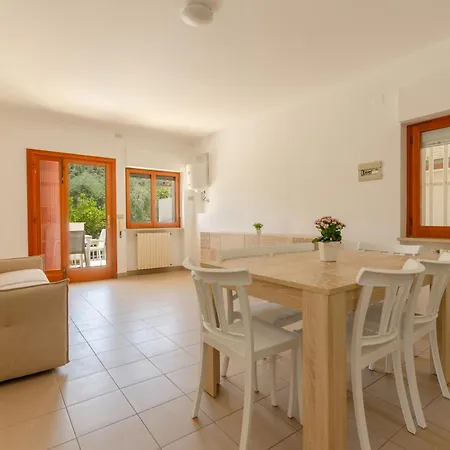 Oleandro Apartment